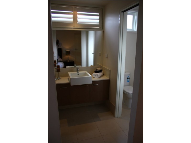 11 Oak Crescent, Templestowe Lower VIC 3107