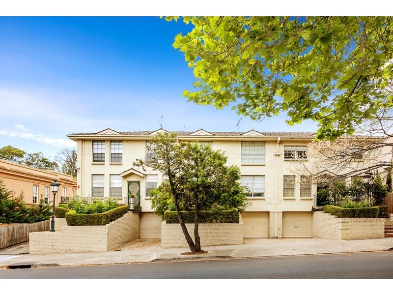 8/38 Grange Road, Toorak VIC 3142