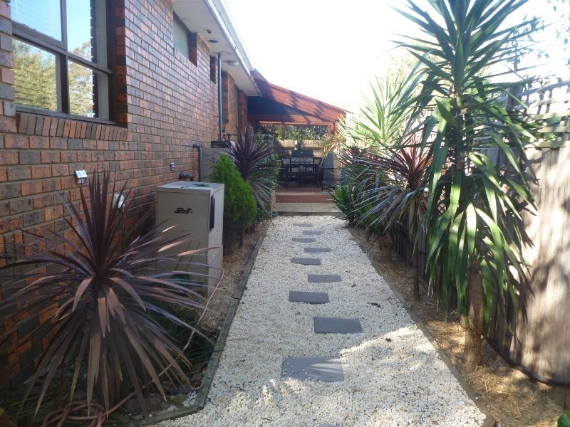 4/77 Wetherby Road, Doncaster VIC 3108