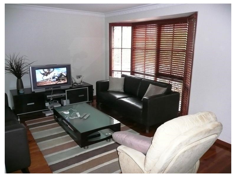 2/176 Ayr Street, Doncaster VIC 3108