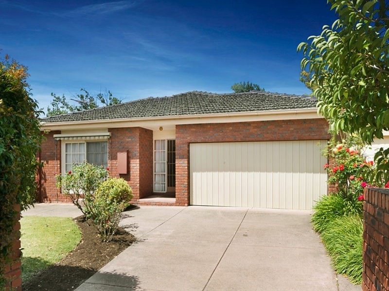 11 Lawson Street, Balwyn North VIC 3104