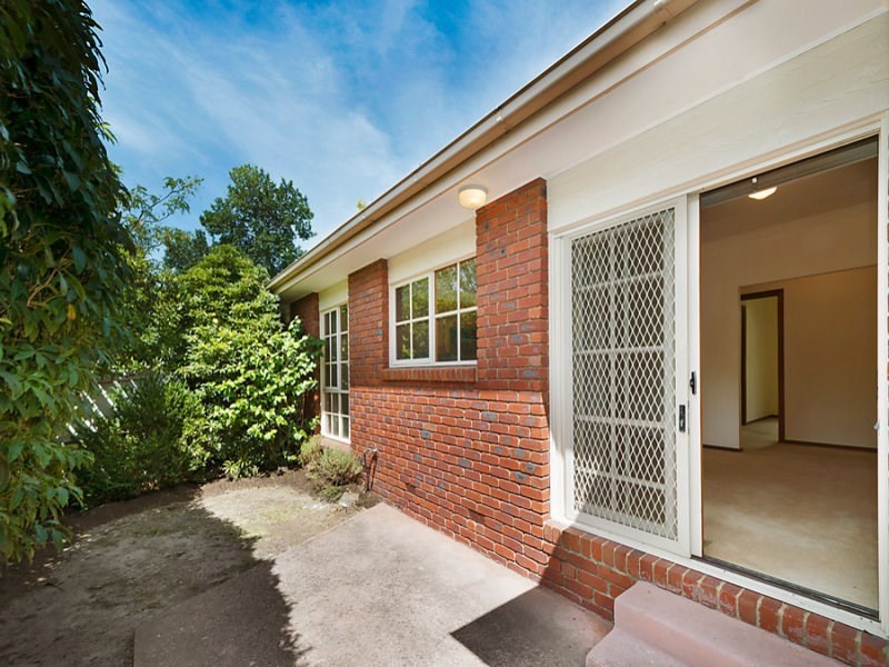 11 Lawson Street, Balwyn North VIC 3104