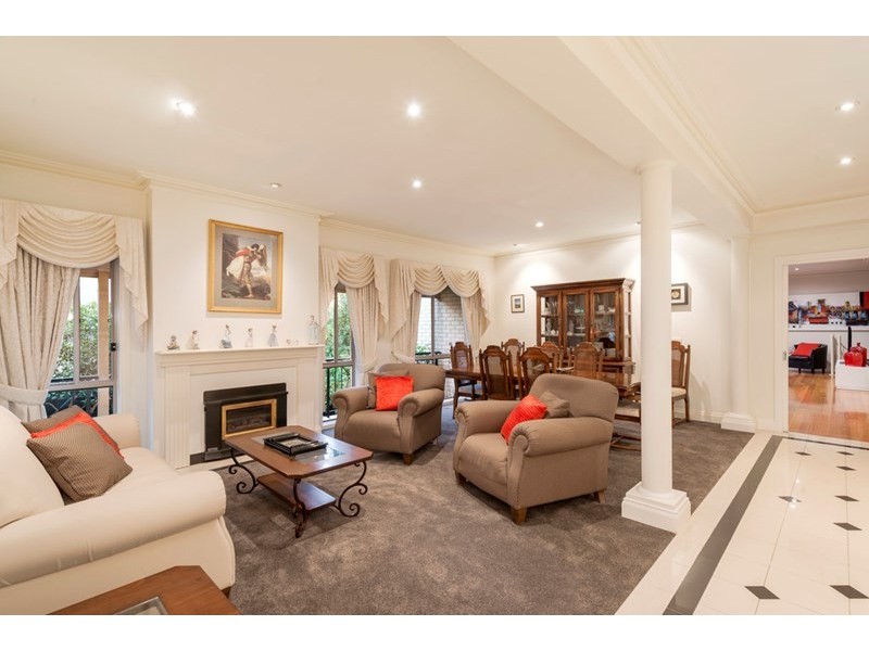 11 Macedon Court, Templestowe Lower VIC 3107