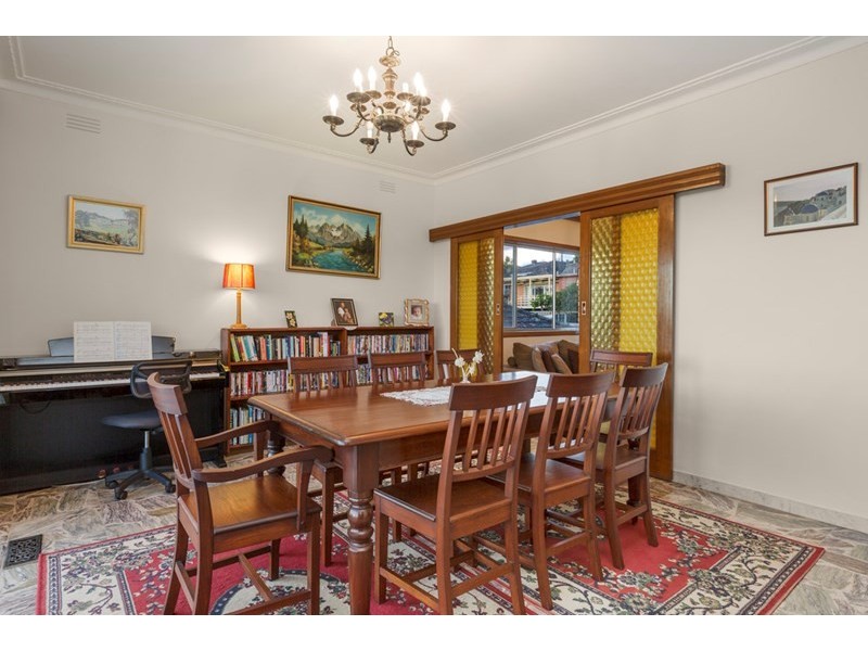 17 Apex Crescent, Bulleen VIC 3105