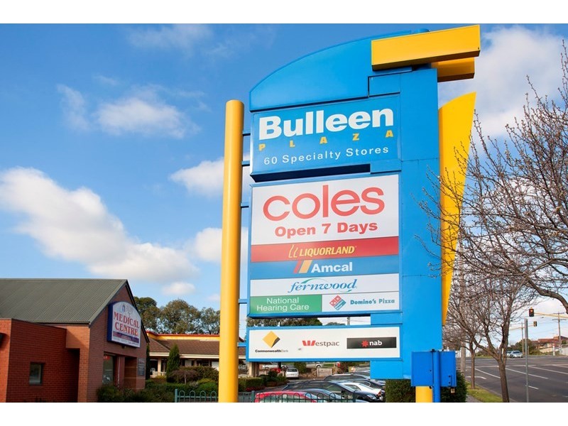 17 Apex Crescent, Bulleen VIC 3105