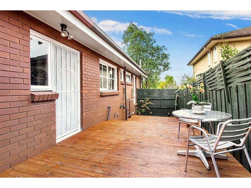 2/61 Boisdale Street, Surrey Hills VIC 3127