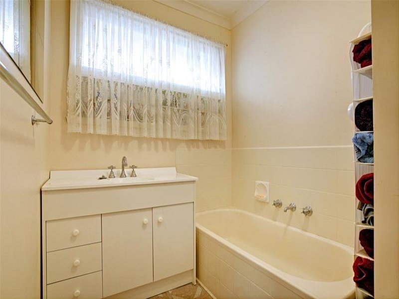 16 Maralee Place, Doncaster VIC 3108