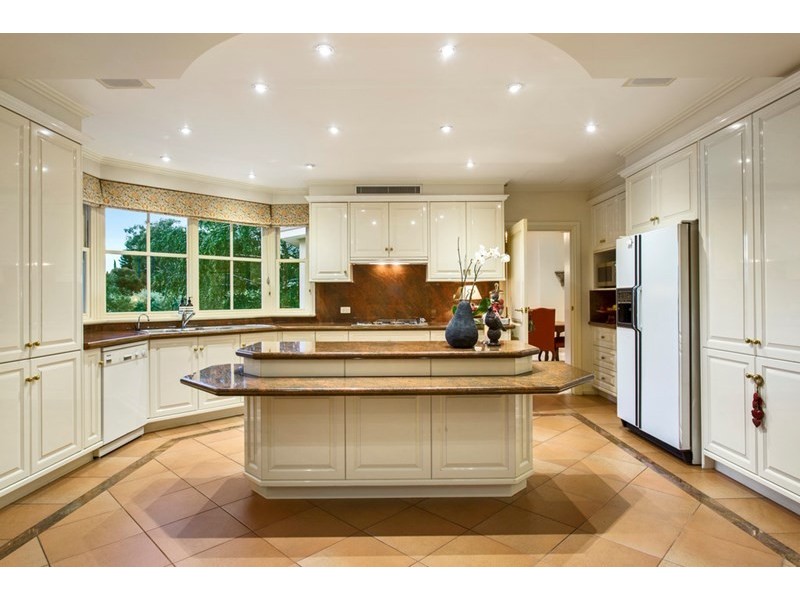 28 Serpells Road, Templestowe VIC 3106