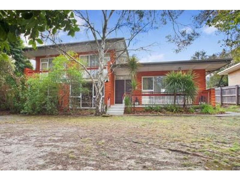 17 Philip Avenue, Doncaster VIC 3108