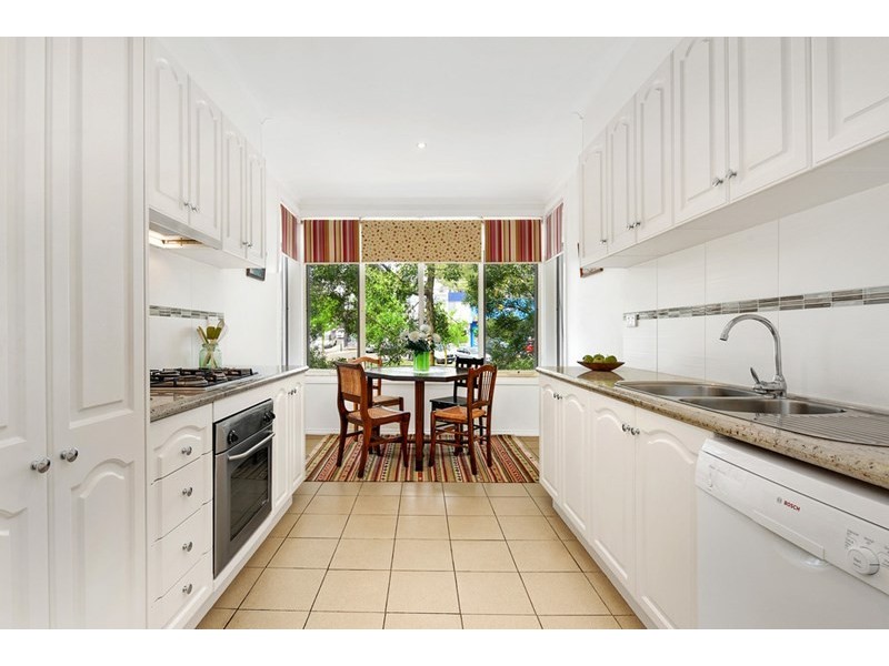 3/243 Blackburn Road, Doncaster East VIC 3109