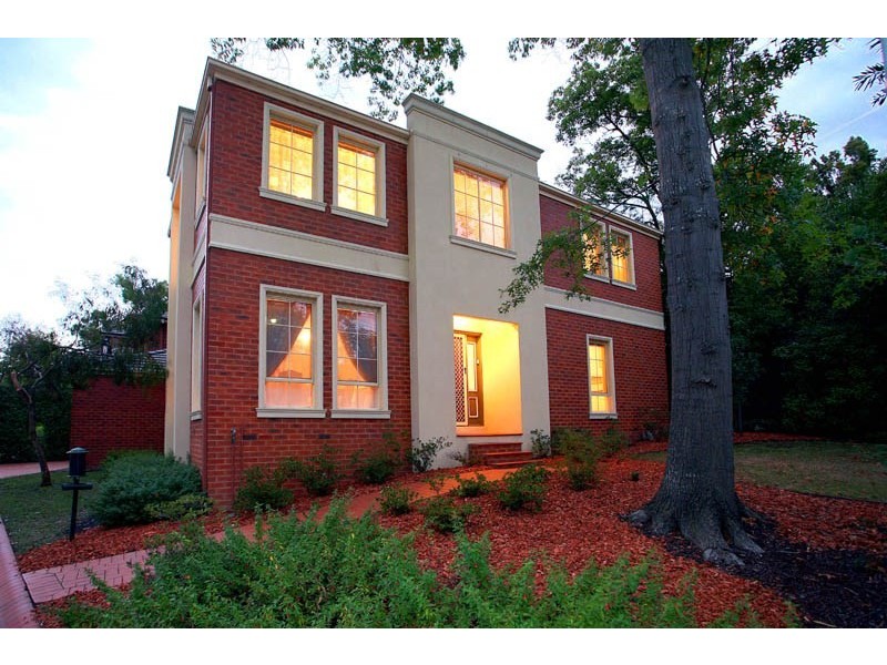 31/12-14 Unsworth Road, Ringwood North VIC 3134