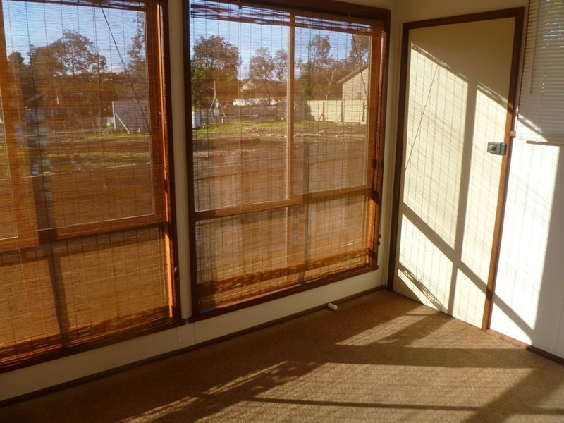 2/18 Lernes Street, Forest Hill VIC 3131