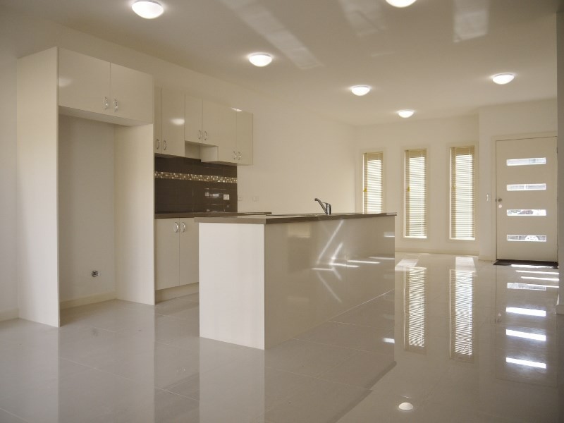 30 Dalveen Road, Ivanhoe VIC 3079