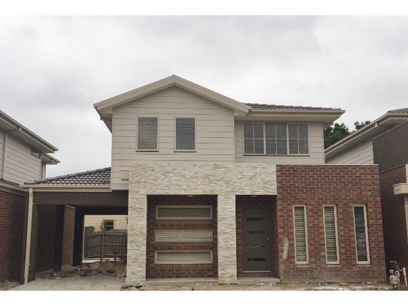 30 Dalveen Road, Ivanhoe VIC 3079