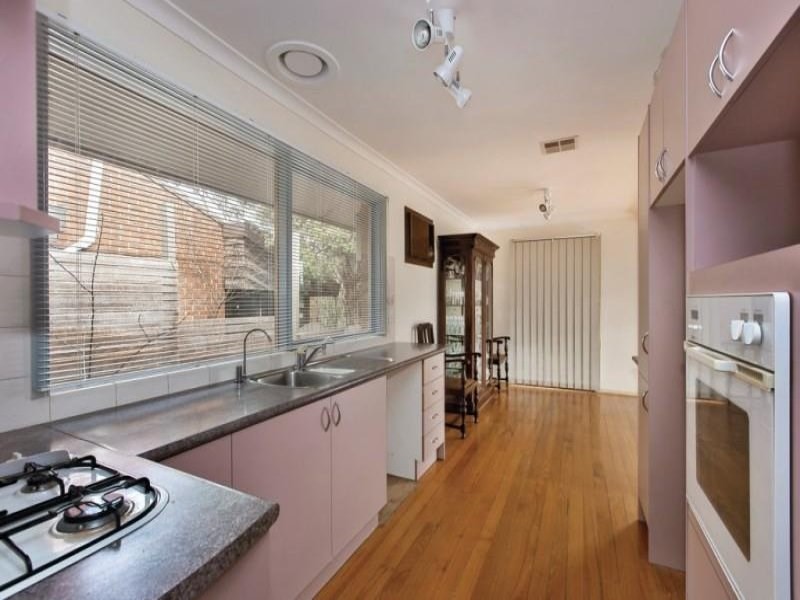 11 Sheahans Road, Templestowe Lower VIC 3107