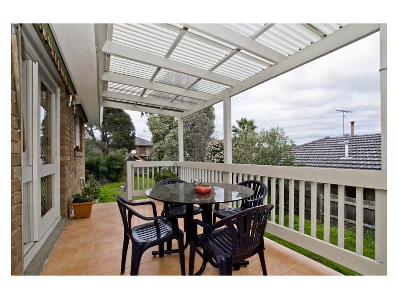 39 Winston Drive, Doncaster VIC 3108