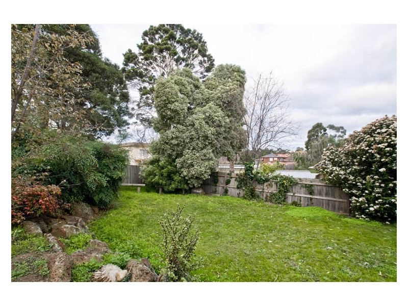 39 Winston Drive, Doncaster VIC 3108