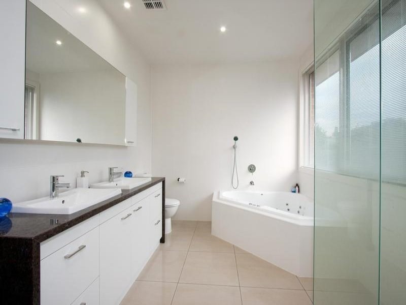 8 Mintaro Court, Templestowe VIC 3106