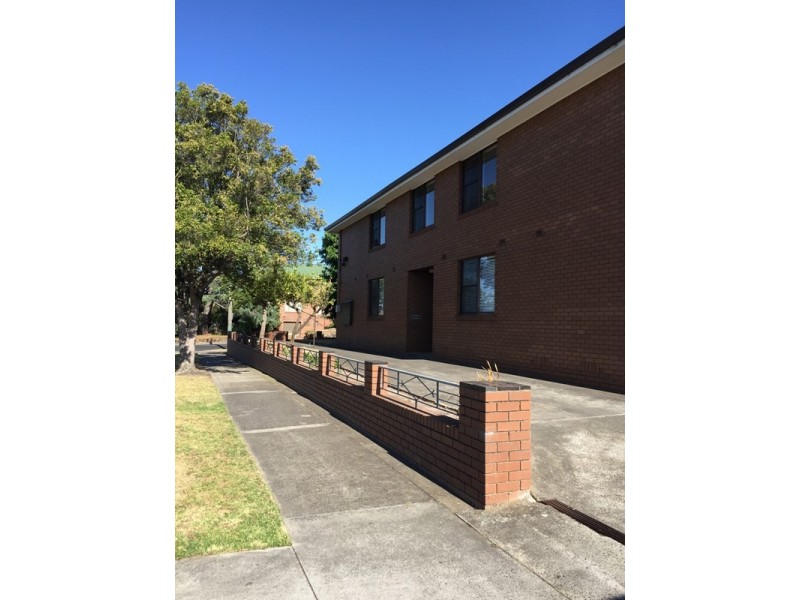 3/447 Warrigal Road, Burwood VIC 3125