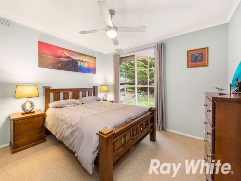 16 Boronia Grove, Doncaster East VIC 3109