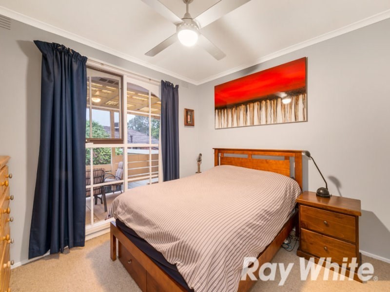 16 Boronia Grove, Doncaster East VIC 3109