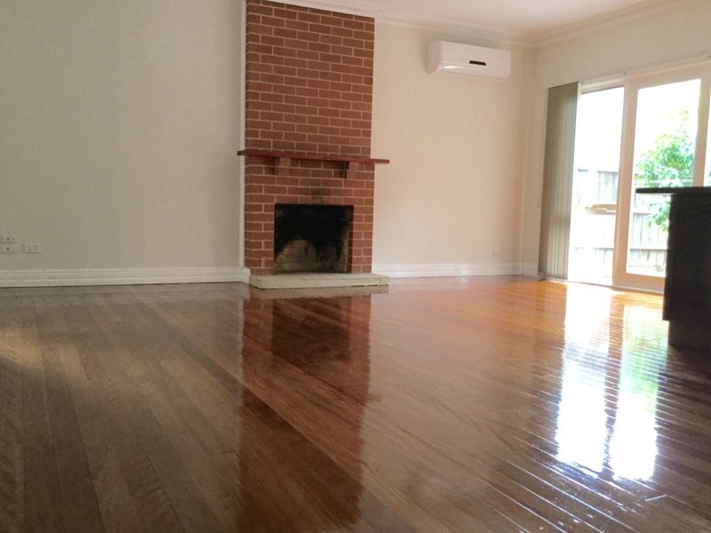 4B Springvale Road, Glen Waverley VIC 3150