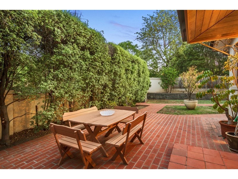 7 Robb Close, Bulleen VIC 3105