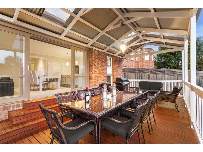 4 Tusanne Place, Doncaster East VIC 3109