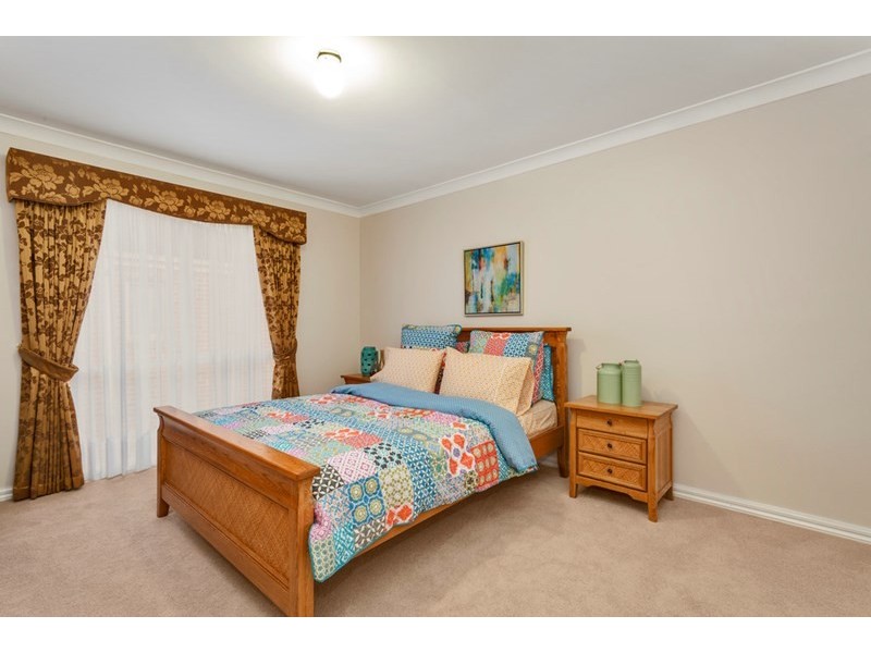 4 Tusanne Place, Doncaster East VIC 3109
