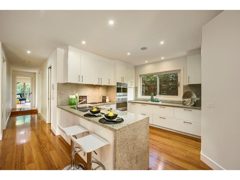 8 Mintaro Court, Templestowe VIC 3106
