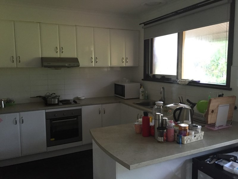 37 Saxonwood Drive, Doncaster East VIC 3109