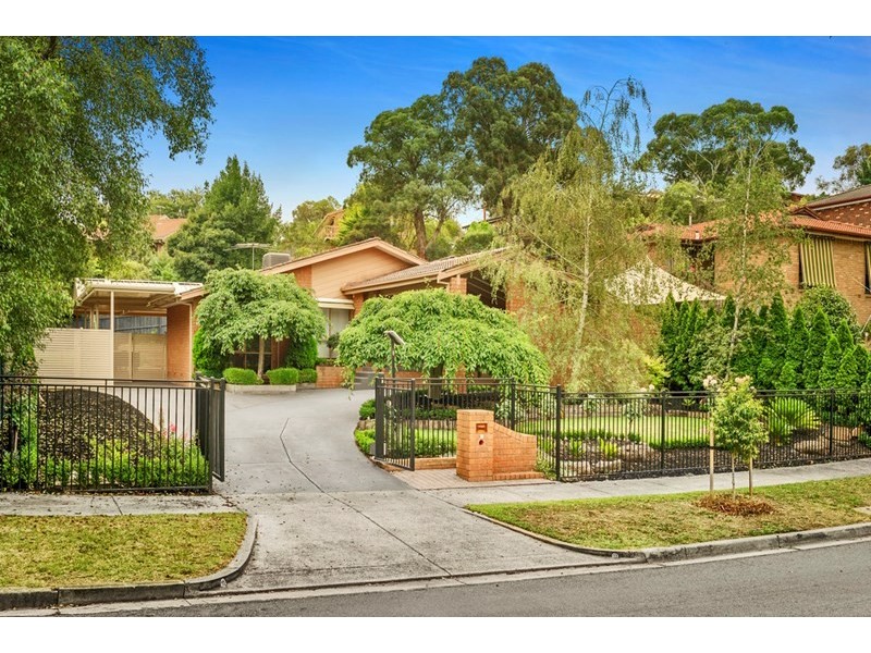 13 Fielding Way, Templestowe VIC 3106