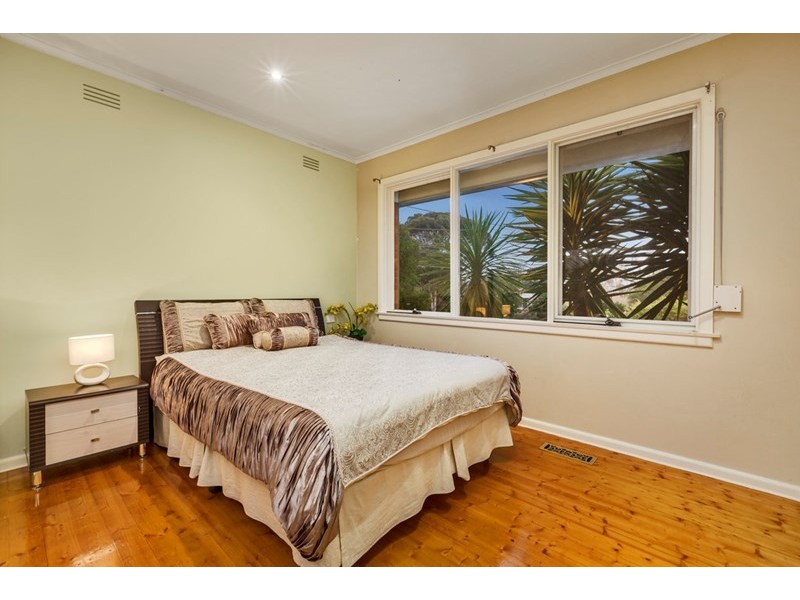 34 Sandra Street, Bulleen VIC 3105