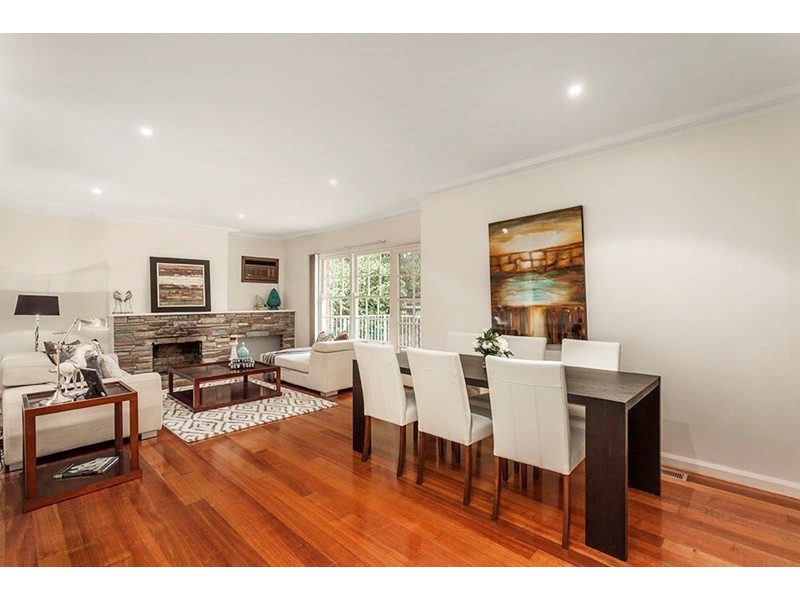 24 Hedge End Road, Nunawading VIC 3131