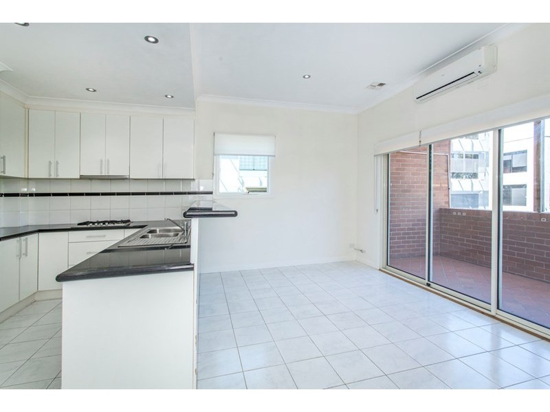 17 Carnarvon Street, Doncaster VIC 3108