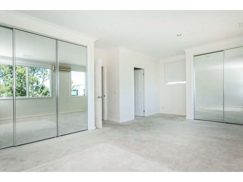 17 Carnarvon Street, Doncaster VIC 3108