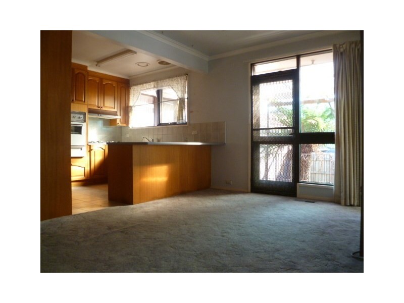 21 Fromhold Drive, Doncaster VIC 3108