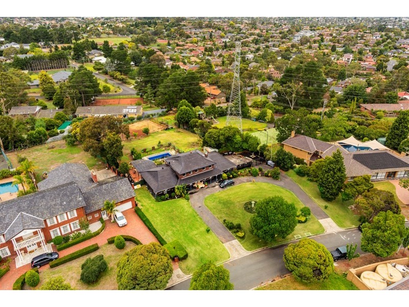 11 County Terrace, Templestowe VIC 3106