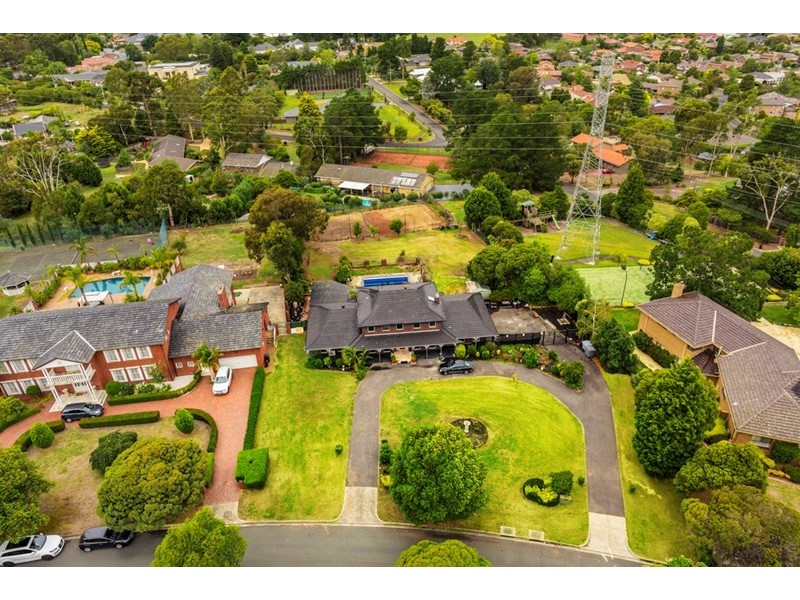 11 County Terrace, Templestowe VIC 3106