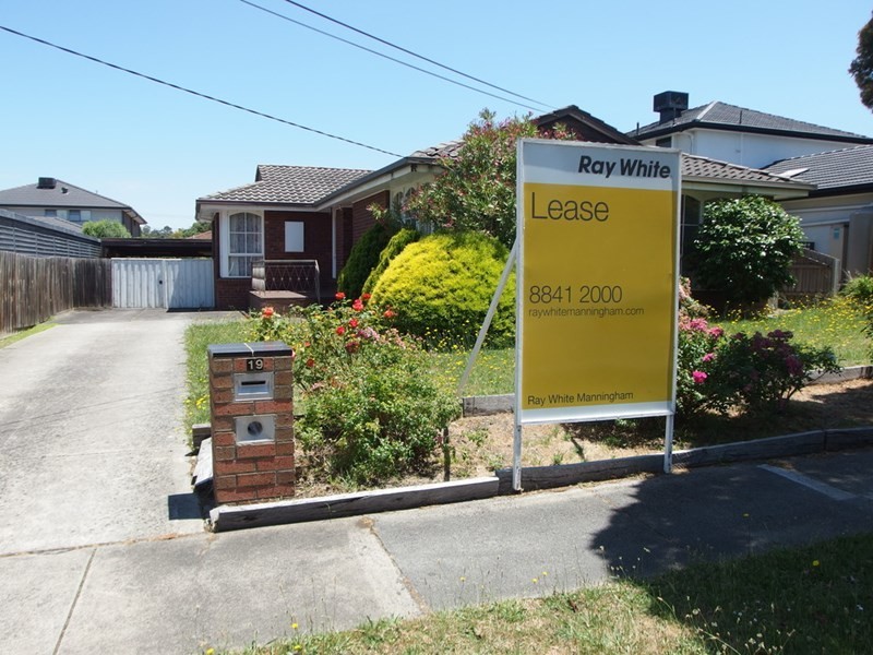 19 Camelot Drive, Glen Waverley VIC 3150