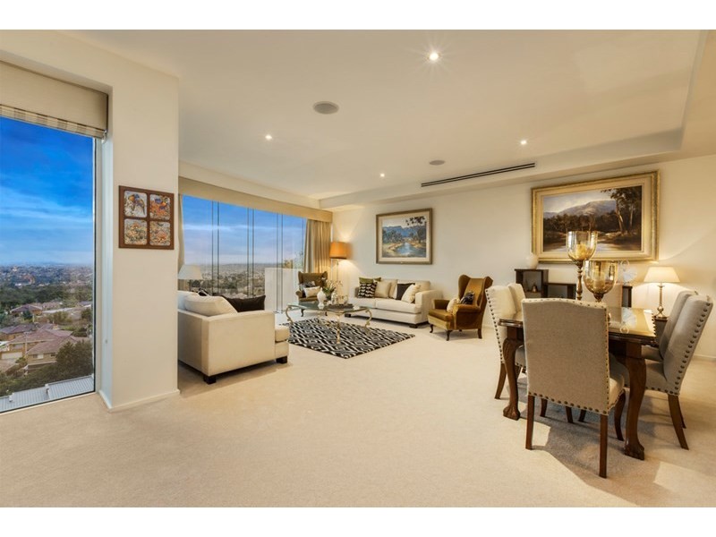 701/1 Sovereign Point Court, Doncaster VIC 3108