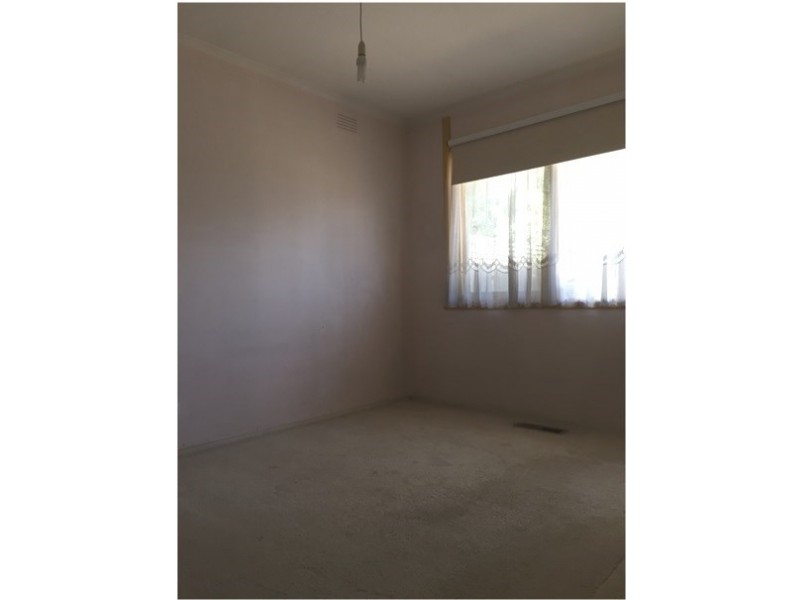 2 Wallara Crescent, Croydon VIC 3136