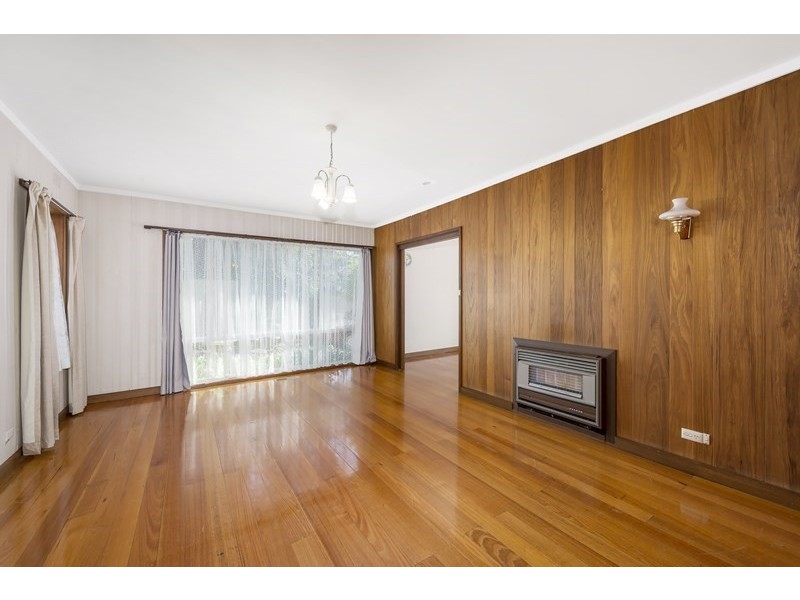 4 Hanke Road, Doncaster VIC 3108