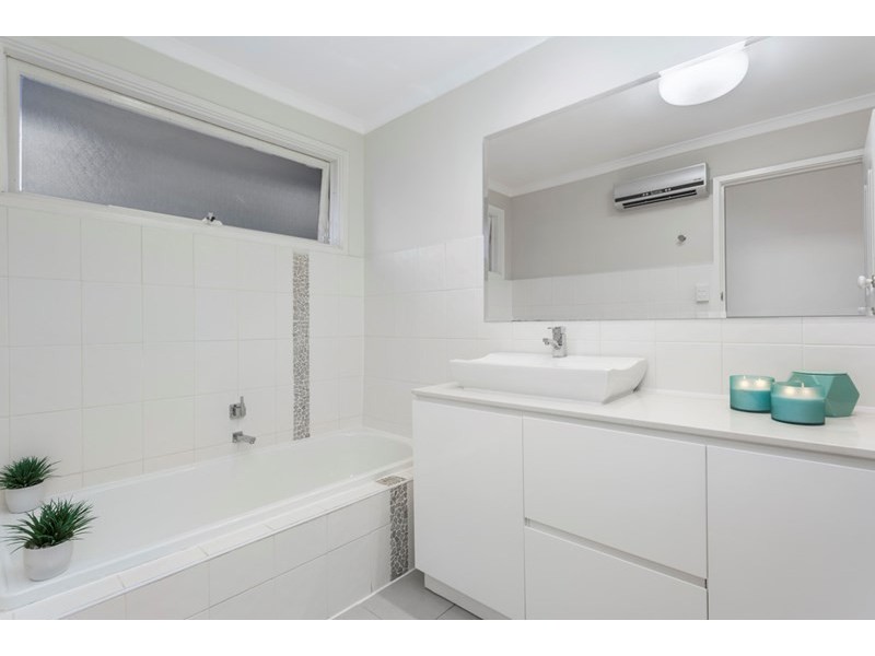 14 Landscape Drive, Doncaster East VIC 3109