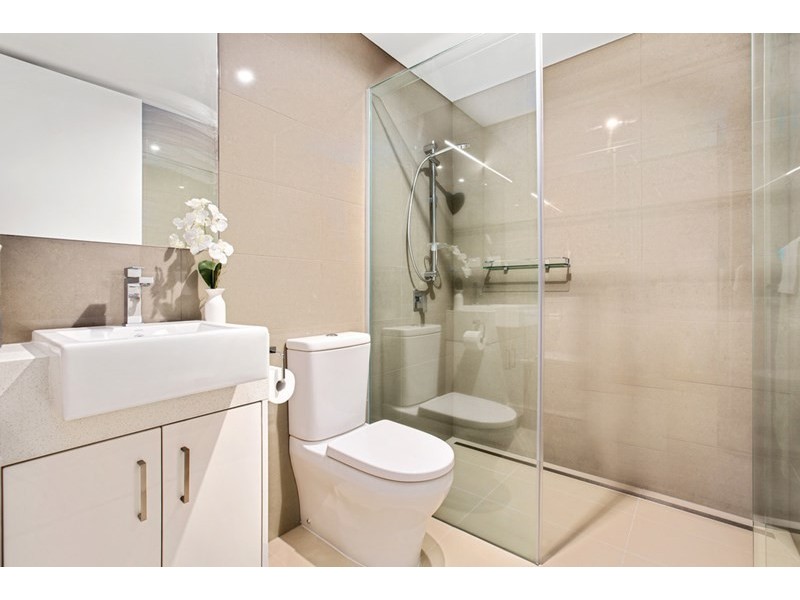 212/187-191 Reynolds Road, Doncaster East VIC 3109