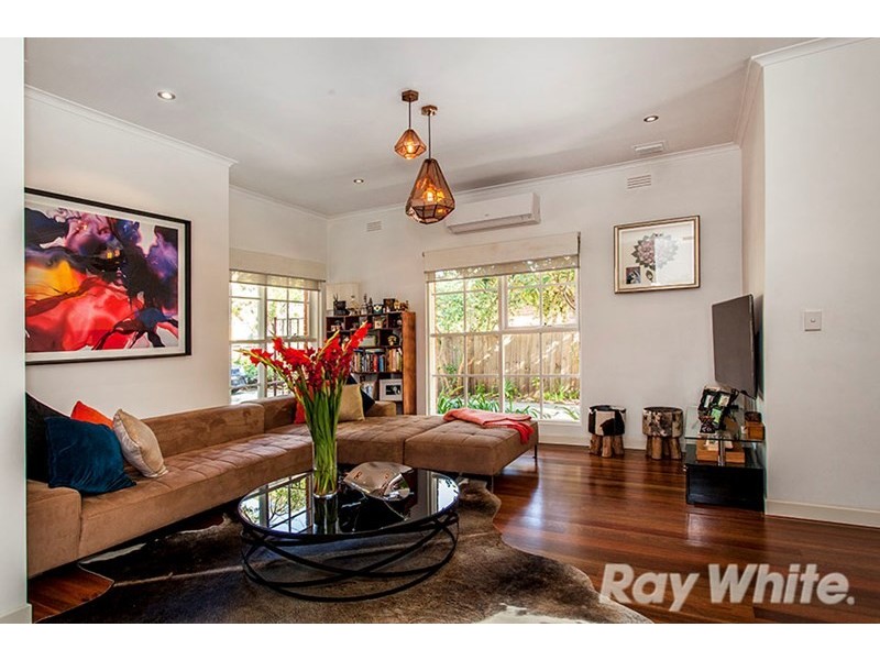 1/2 Somerset Road, Glen Iris VIC 3146