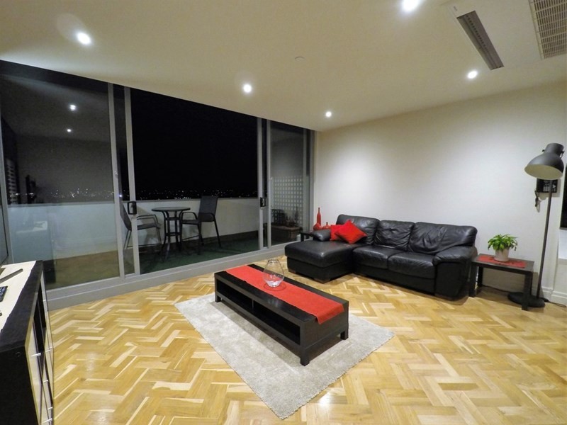 612/91-93 Tram Road, Doncaster VIC 3108