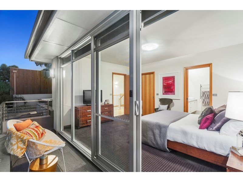 4 Homebush Court, Doncaster East VIC 3109