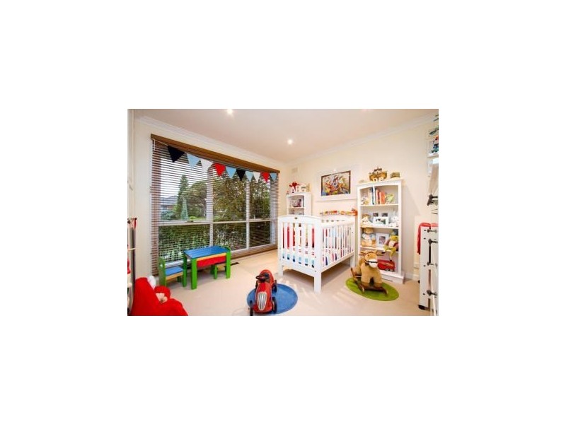 7 Thiele Street, Doncaster VIC 3108