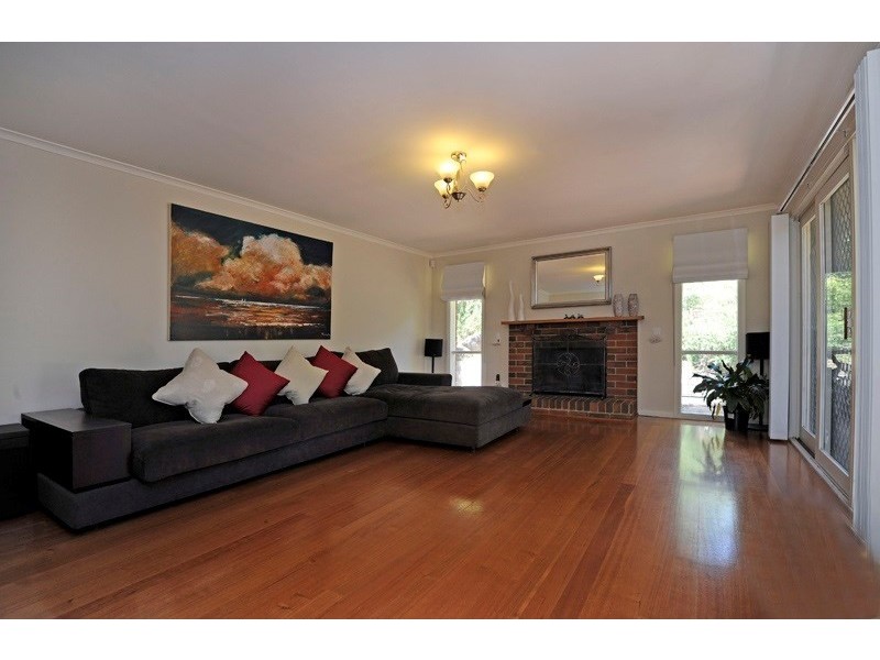 28 Schafter Drive, Doncaster East VIC 3109